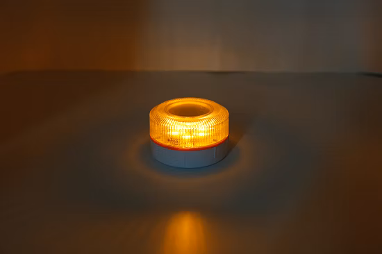 Licht Deckwarnleuchte 3000kWarnleuchte Magnetmontage Bernstein Warnung Krankenwagen Stroboskop LED-Leuchtfeuer LED-Warnleuchte 3W 9V 120-150lm 300mA